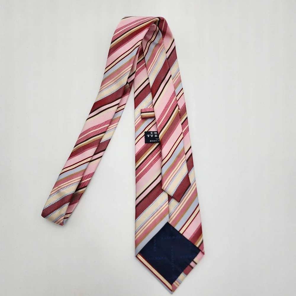 Charles Tyrwhitt Multicolor Striped Men's 100% Silk Tie.‎ Made In Italy NWOT